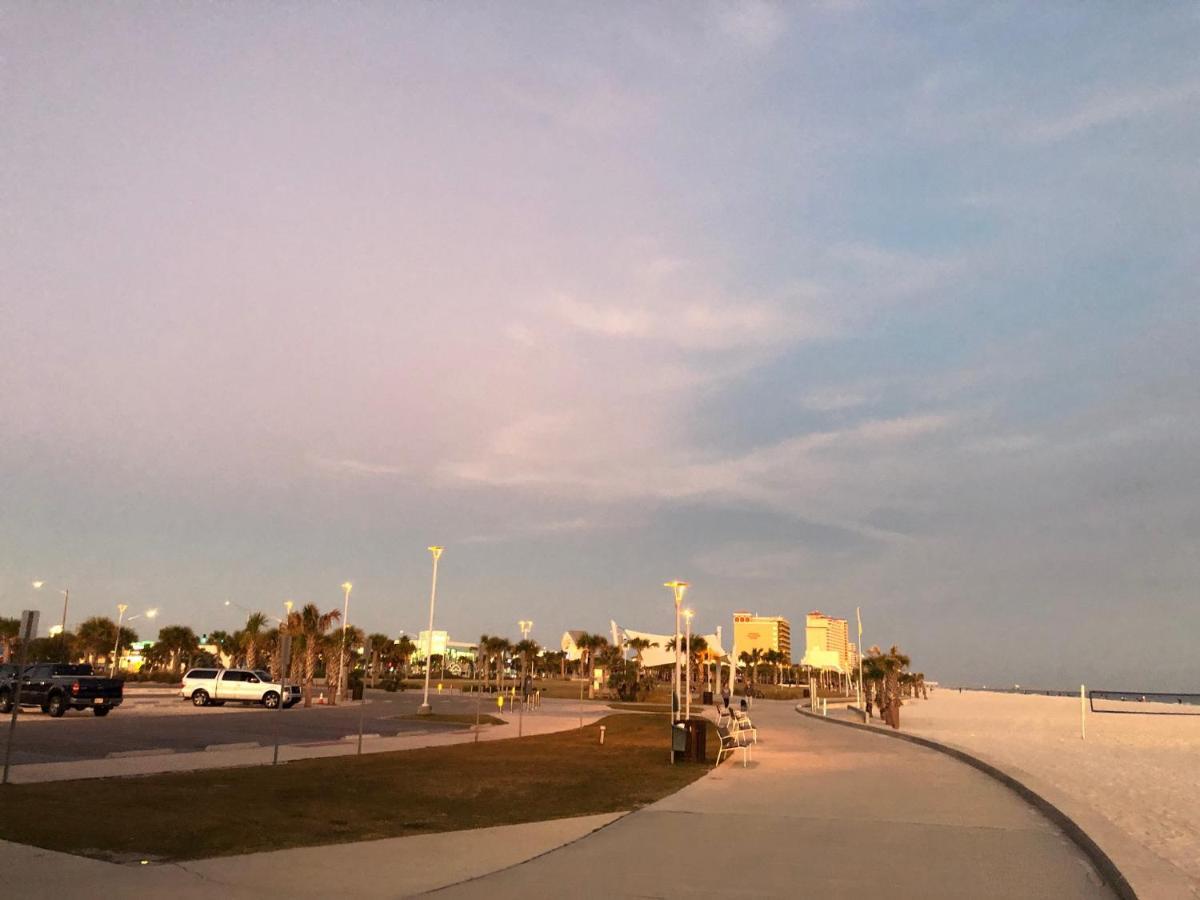 Coral Dreams-Luxe Cottage Steps From The Beach & Pool! Gulf Shores Exterior foto